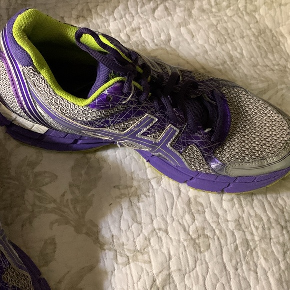 ASICS WOMENS RUNNING SHOES - Picture 4 of 6